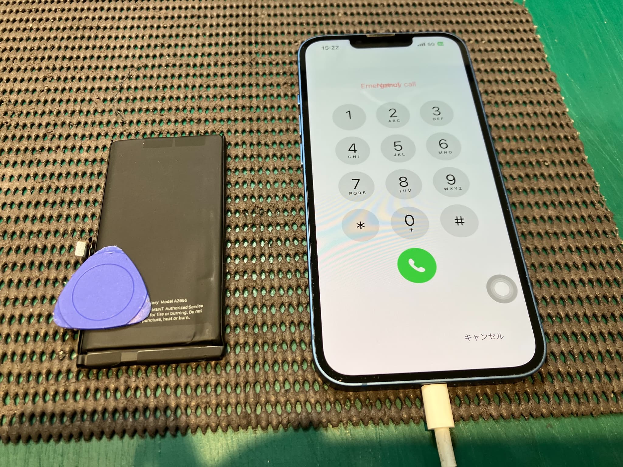 iPhone12の劣化したバッテリをー交換しました！！　-スマホ修理工房浦和パルコ店-